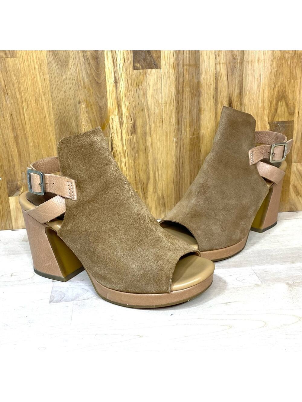 Kork Ease Hopi Suede Leather Peep Toe Sculpted Chunky Heel 7